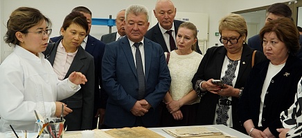 Солтүстік Қазақстан және Қызылорда облыстарының архившілері Президент Архивіне келді фото галереи 4